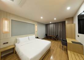 Notte La Mia Hotel 5