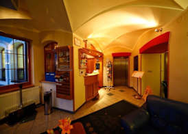 AGH Hotel 2