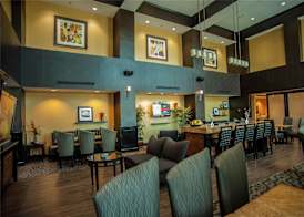 Hampton Inn & Suites Palestine 3