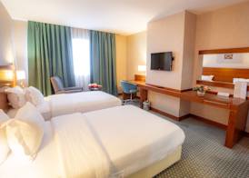 Nevali Hotel & Convention Center 2