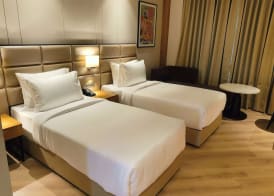 Ramada Encore by Wyndham Amritsar Airport 4
