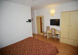 Hotel Canada 5