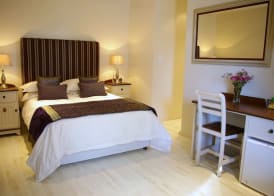 Four Palms Accommodation 3