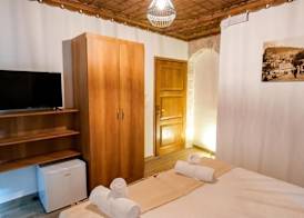 Hotel Kapllani 5