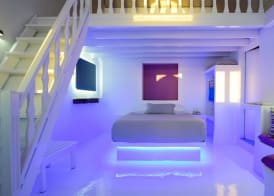 Abyssanto Suites and Spa 3