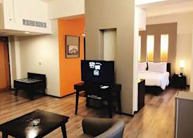 Mercure Surabaya Grand Mirama 4