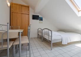 Apartments Neq 4