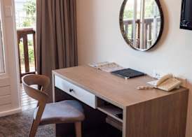 The Kelway Hotel 5