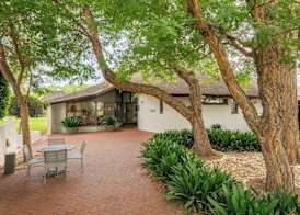 Protea Hotel by Marriott Oudtshoorn Riempie Estate 3