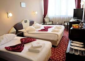 Akyuz Hotel 4