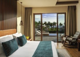 Mövenpick Resort Cam Ranh 3