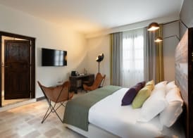 Momentum Resort 4