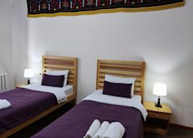 Ziyobaxsh Hotel 3