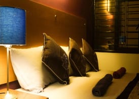 Hotel Dreams 4