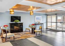 Best Western Thompson Hotel & Suites 3