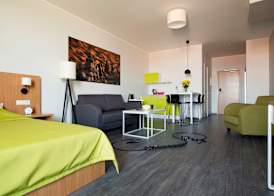 Go Hotel Shnelli 4