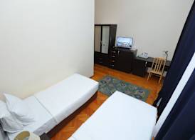 Azcot Hotel 5