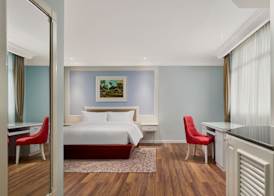 Wyndham Grand Phnom Penh Capital 5
