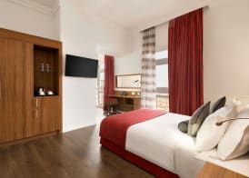 Ramada Encore Al Khobar Olaya 4