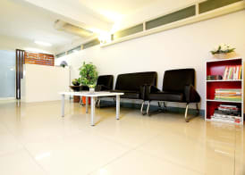Smile Inn 4