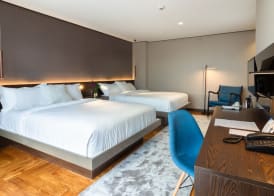 Ramada Encore by Wyndham Makati 5