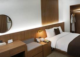 Commodore Hotel Busan 5