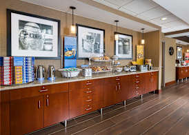 Hampton Inn Mansfield/Ontario 4