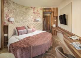 Hotel Carbona Thermal Spa 4