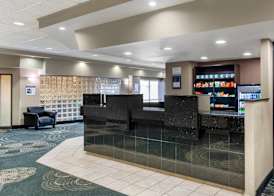 Clarion Hotel & Suites 5