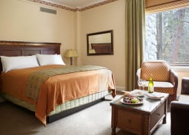 The Ahwahnee 3