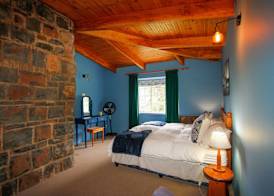 Spion Kop Lodge 5