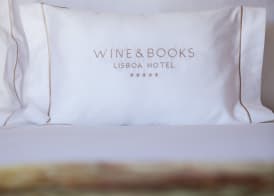 Wine & Books Lisboa Hotel 5
