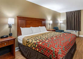 Econo Lodge Cordele 5