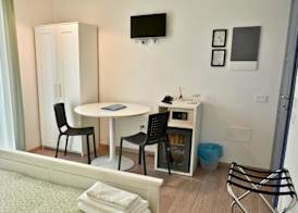 Petit Hotel 5