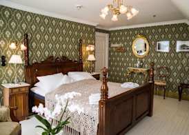 Walaker Hotel 4