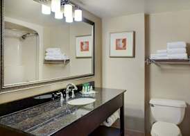 Allure Hotel & Conference Centre 3
