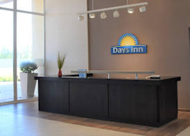 Days Inn by Wyndham Zarate 2