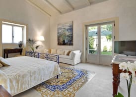 Donna Coraly Country Boutique Hotel 4