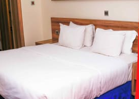 Ave Maria Hotel 5