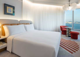 Mondrian Hong Kong 3