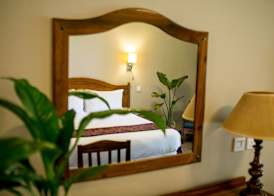 Bronte Hotel 5