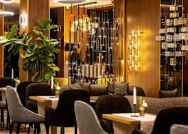 Sky Airport Hotel 4
