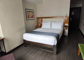 La Luna Inn 4
