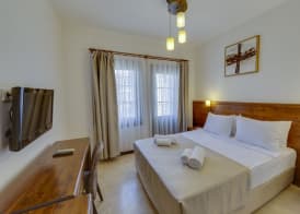 Orcey Hotel 5