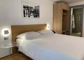 Victor Hotel 5