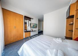 Blu Residence 4
