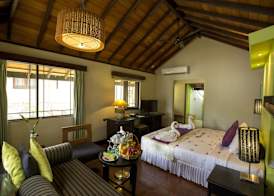 The Deer Park Hotel 5