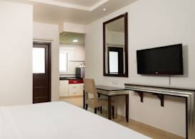 Saffron Hotel and Lounges 5