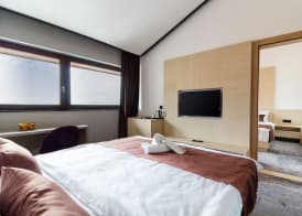 Hotel Boss 5