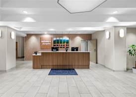 Hampton Inn Harrison 4